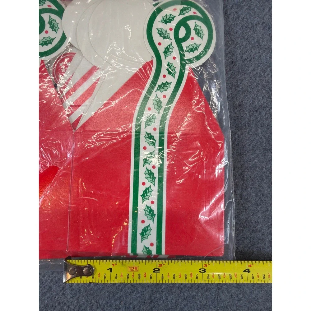 Vintage Christmas Gift Tags Favor‎ Boxes Red Green Vintage Style 12pc MCM